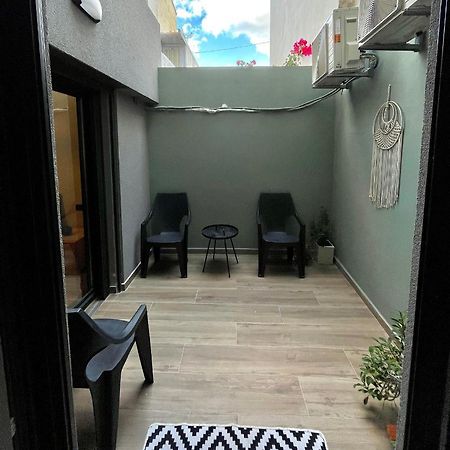 Ex-Oikia Collection Apartment Heraklion  Bagian luar foto