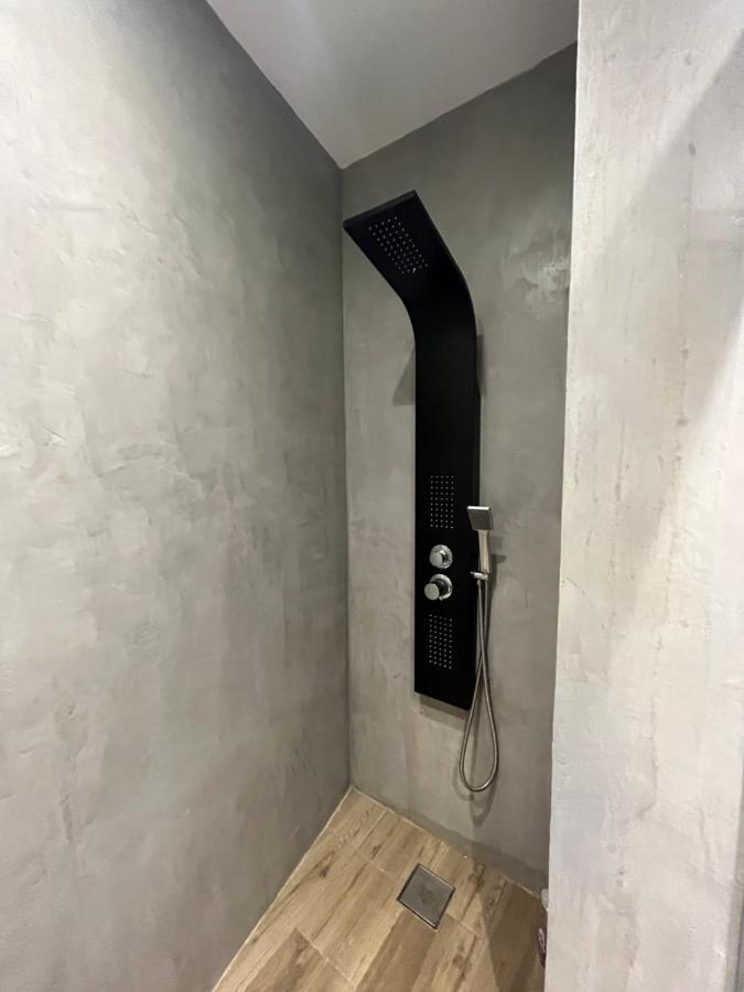 Ex-Oikia Collection Apartment Heraklion  Bagian luar foto