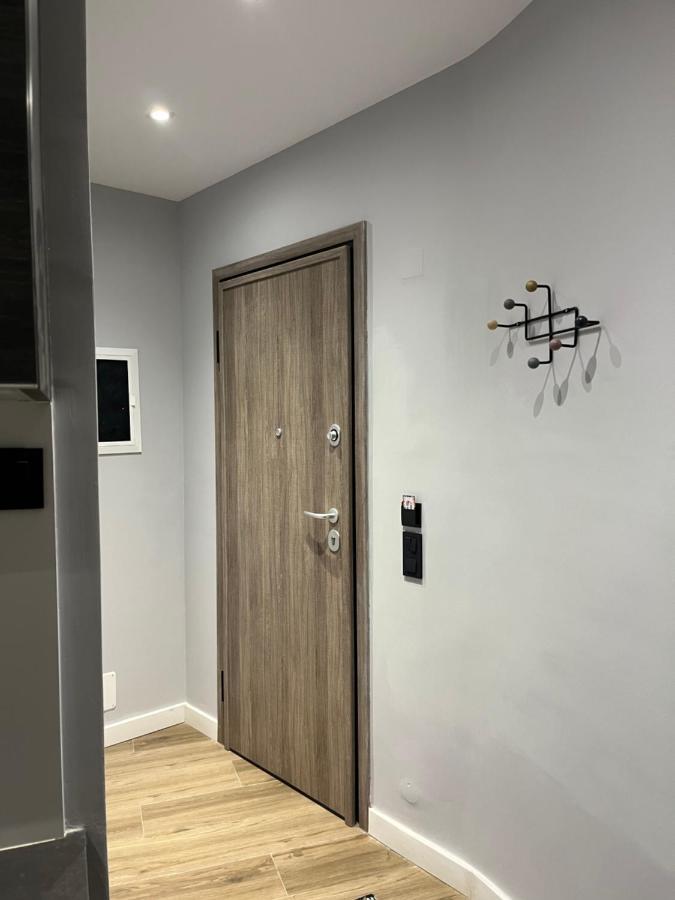 Ex-Oikia Collection Apartment Heraklion  Bagian luar foto
