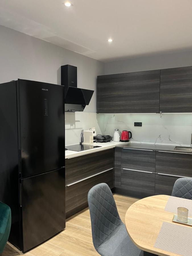 Ex-Oikia Collection Apartment Heraklion  Bagian luar foto