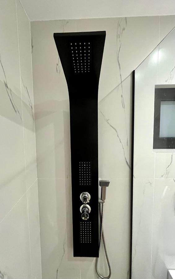 Ex-Oikia Collection Apartment Heraklion  Bagian luar foto