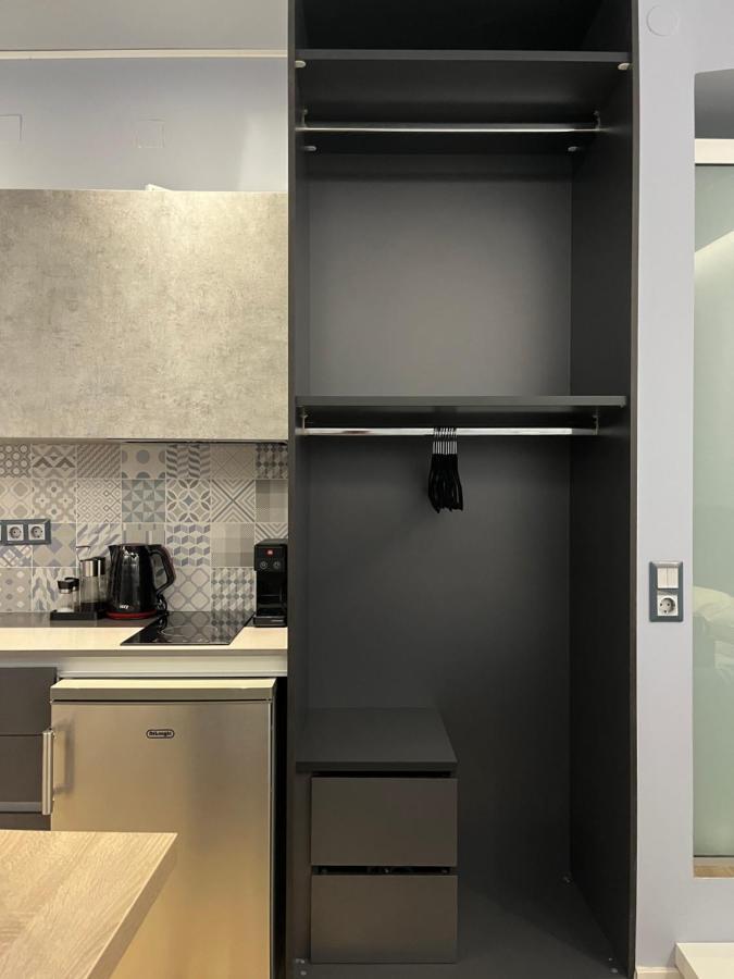 Ex-Oikia Collection Apartment Heraklion  Bagian luar foto